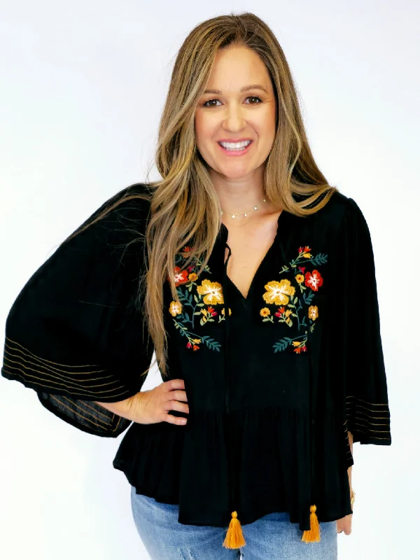 CRINKLED SOLID HALF WING SLEEVE BLOUSE - BLACK High Neck Blouse