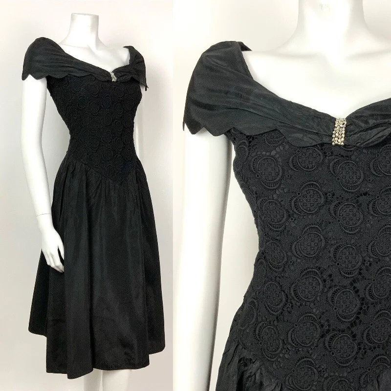 VINTAGE 50s 60s BLACK SILVER FLORAL LACE COCKTAIL PARTY DRESS 8 10 A-Line Day Work