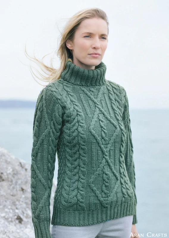 Aran Turtle Neck Sweater | Green Seamless Knitted Crochet
