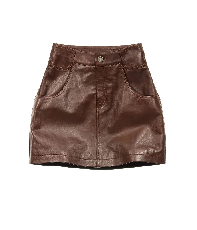 Short Leather Skirt ruffled skirt detail