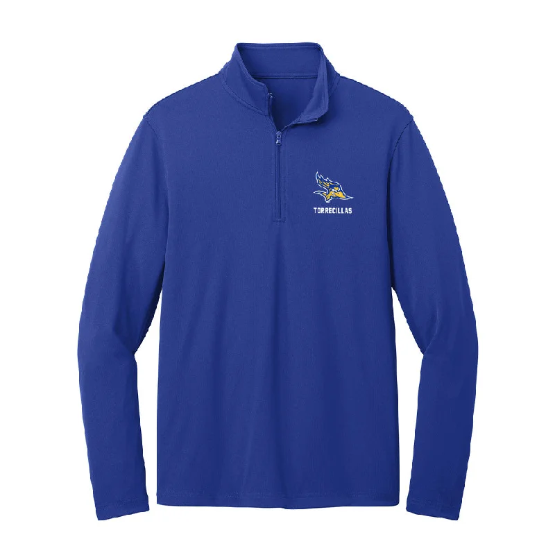 CSU Bakersfield - NCAA Women's Cross Country : Crystal Torrecillas - Lightweight Quarter Zip Jacket Oversized Jacket Tailored Jacket Straight Jacket